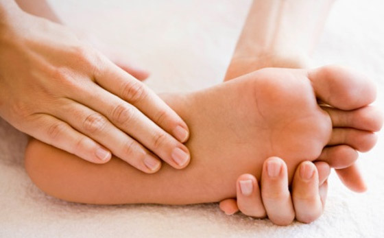 لا علاقة للطقس البارد.. سبب عجيب قد يكون وراء برودة اليدين والقدمين صورة رقم 7 لا علاقة للطقس البارد.. سبب عجيب قد يكون وراء برودة اليدين والقدمين صورة رقم 7