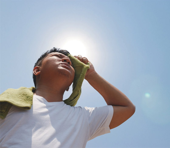 صغار وكبار السن أكثر ضحاياها.. 3 نصائح للوقاية من ضربة الشمس صورة رقم 1