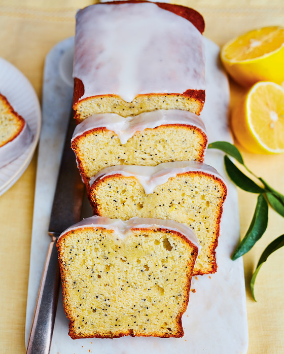 إليكم طريقة تحضير كعكة الليمون مع البوبي سيد (بذور الخشخاش) اللذيذة صورة رقم 4