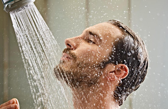 يخفف آلام المفاصل ومفيد للصحة العقلية.. فوائد مدهشة للاستحمام بالماء البارد صورة رقم 6 يخفف آلام المفاصل ومفيد للصحة العقلية.. فوائد مدهشة للاستحمام بالماء البارد صورة رقم 6