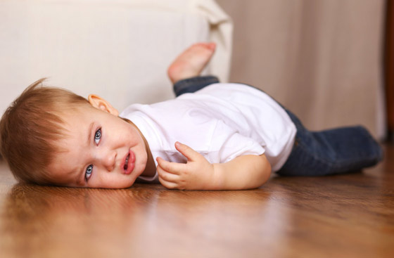 مخاطر سقوط الطفل على رأسه صورة رقم 4