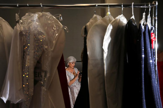 صور: جدة جميلة (63 عاما) تفوز بمسابقة ملكة جمال المسنات في أمريكا صورة رقم 9