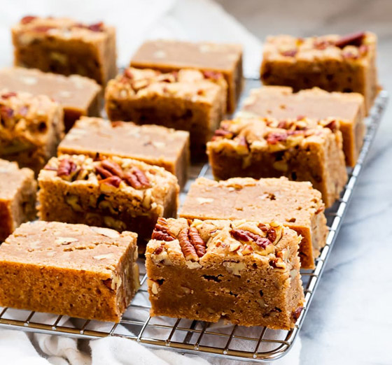 للرجيم.. إليكم طريقة تحضير حلى القرفة البارد الحارق للدهون صورة رقم 9