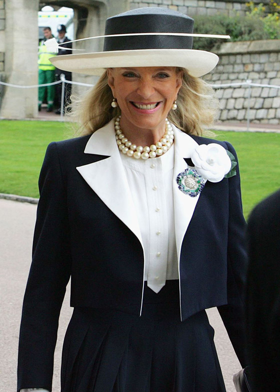 حكايات أجمل قطع الياقوت التي زينت إطلالات الأسرة المالكة عبر السنوات صورة رقم 7