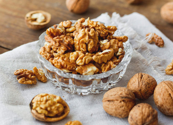 مثل السحر.. هذا ما يحدث عند تناول نصف كوب من الجوز يوميا صورة رقم 6