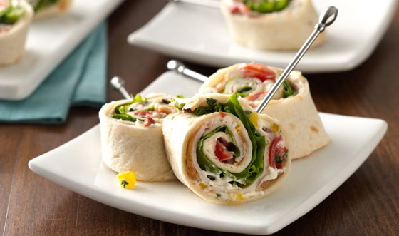 إليكم طريقة تحضير رولات التورتيلا مع التيركي الخفيف للرجيم صورة رقم 8