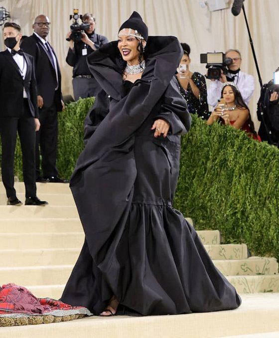 بالصور: 13 إطلالة مذهلة يصعب نسيانها لنجمات 