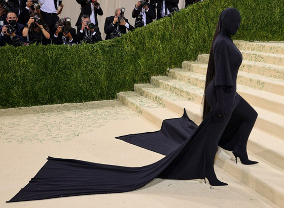 بالصور: 13 إطلالة مذهلة يصعب نسيانها لنجمات 