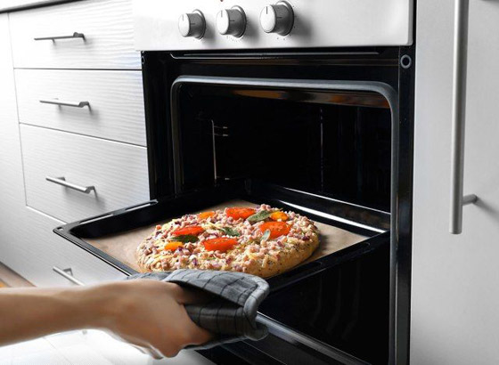 لهذا السبب لا يجب طهي البيتزا في الفرن صورة رقم 3