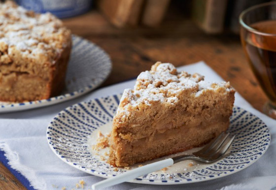 إليكم طريقة تحضير كعكة التفاح الشهية والخفيفة للرجيم صورة رقم 1