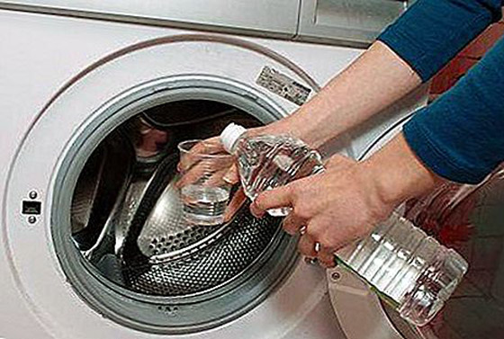 حيلة بسيطة للتخلص من الروائح الكريهة في الغسالة صورة رقم 8