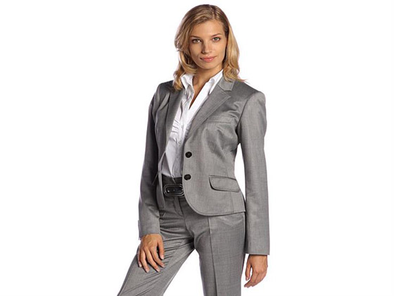 الكاجوال يهيمن على موضة البدلة صورة رقم 3