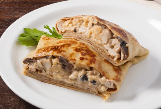 إليكم طريقة تحضير كريب بالدجاج والجبن الشهي صورة رقم 1