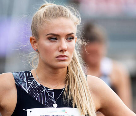 من عداءة أولمبية إلى عارضة أزياء.. أجمل رياضية بالعالم تدخل عالم الموضة صورة رقم 2