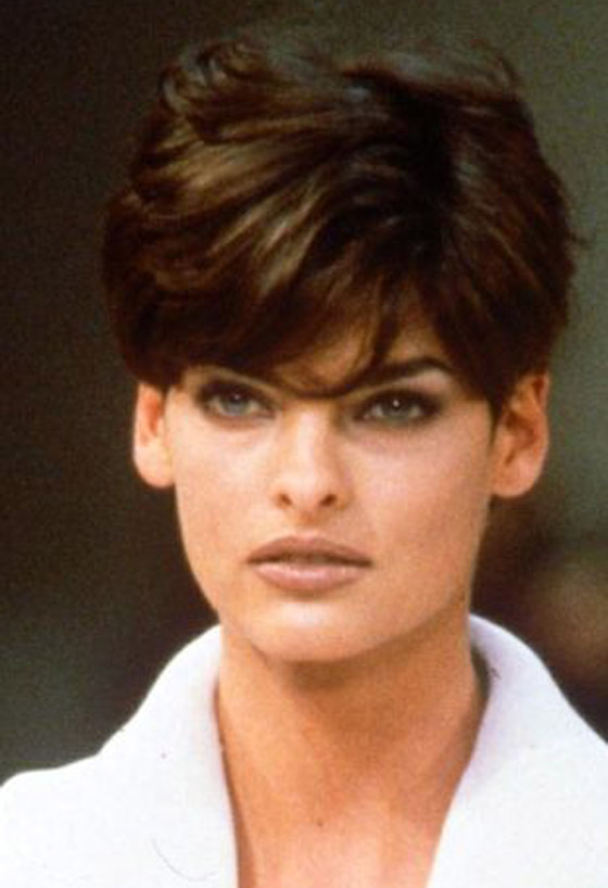 عارضة أزياء تطالب بـ50 مليون دولار تعويضا بعد تشوهها بعملية تجميل! صورة رقم 10