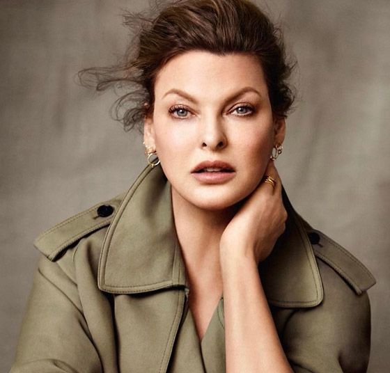 هكذا ظهرت عارضة أزياء شهيرة بـ هكذا ظهرت عارضة أزياء شهيرة بـ