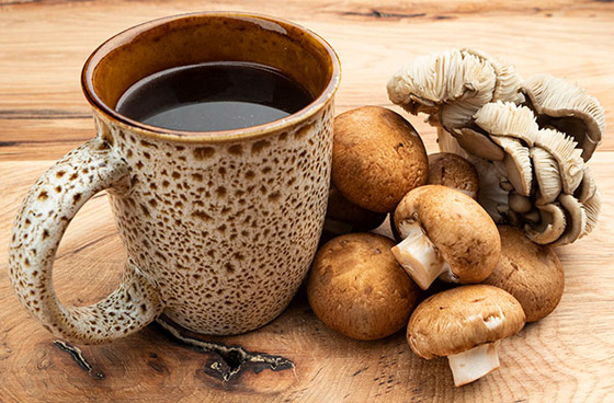 نفس المذاق مع خصائص وفوائد صحية مميزة.. ماذا تعرف عن قهوة الفطر؟ صورة رقم 5