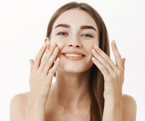 إليكم 4 وصفات هندية مدهشة من مطبخكم تعالج جميع أنواع مشاكل البشرة صورة رقم 5