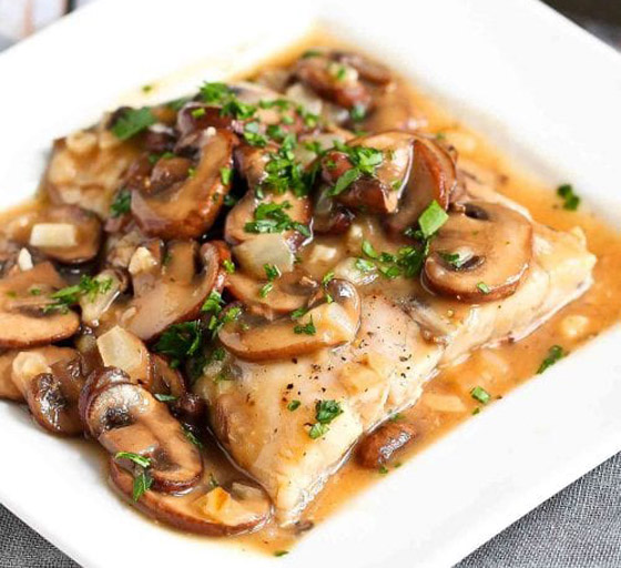 إليكم طريقة تحضير بيكاتا السمك مع الفطر اللذيذ والخفيف للرجيم صورة رقم 5