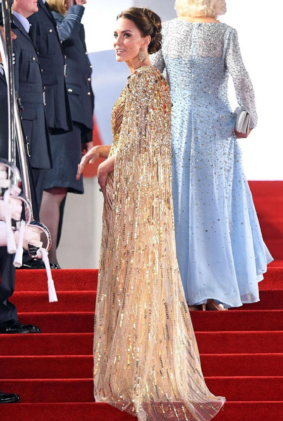 بالصور: كيت ميدلتون تخطف الأنظار بإطلالتها الجذابة على السجادة الحمراء صورة رقم 3