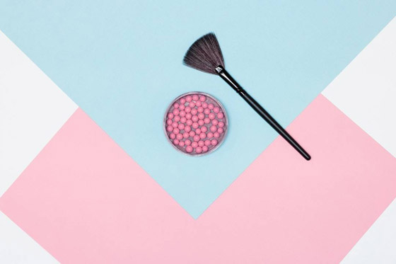 مكياج زهري لدعم مرضى سرطان الثدي في شهر أكتوبر الوردي صورة رقم 4