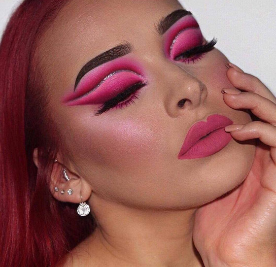 مكياج زهري لدعم مرضى سرطان الثدي في شهر أكتوبر الوردي صورة رقم 11