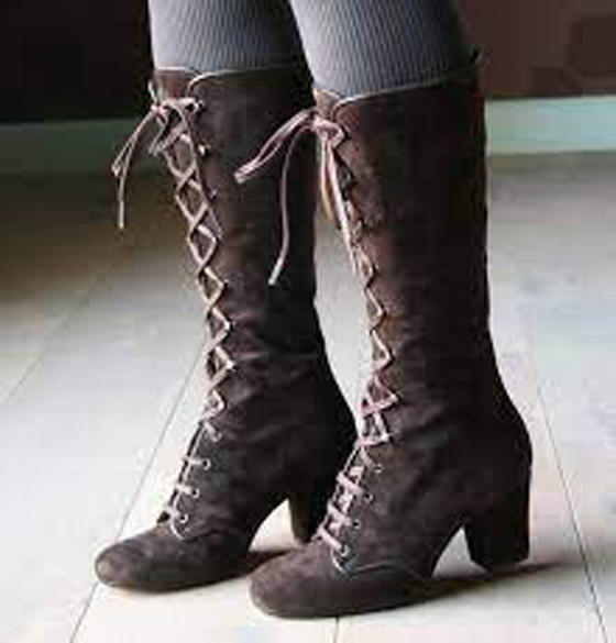 هذا البوت يتربع على عرش الأحذية النسائية صورة رقم 2