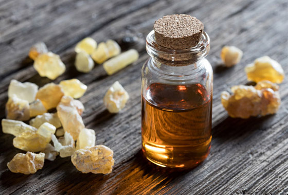 مضاد للالتهاب وأٌستخدم بالطب الشعبي لعقود.. إليكم فوائد اللبان الدكر صورة رقم 2