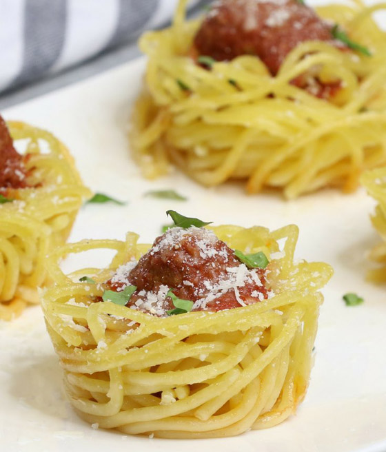 إليكم طريقة تحضير كب كيك الباستا بالجبنة الرائعة والشهية صورة رقم 8