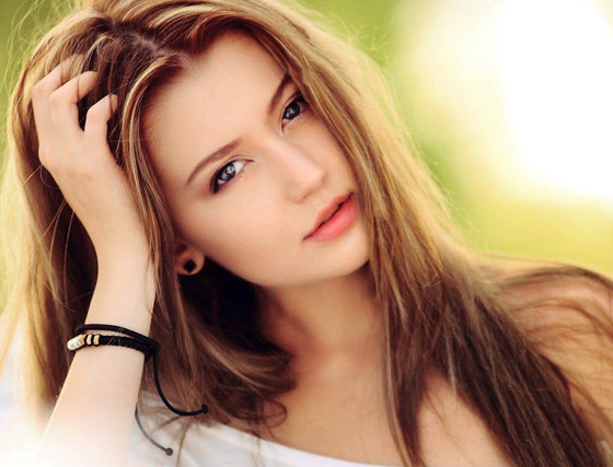 جافة أم دهنية.. أي نوع من القشرة تعانون منه؟ وما علاجها؟ صورة رقم 4