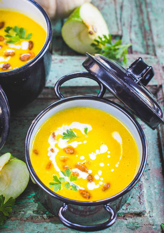 إليكم طريقة تحضير شوربة القرع بالتفاح الطيبة لمحاربة سرطان الثدي صورة رقم 8