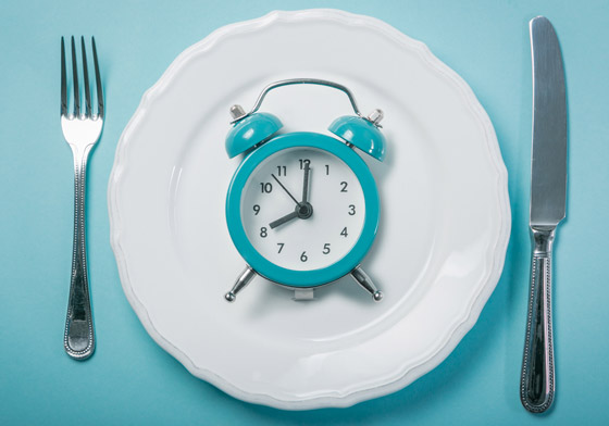 دراسة جديدة: الصيام وتناول الطعام مرة واحدة في اليوم يطيل العمر ويحسن الصحة صورة رقم 5