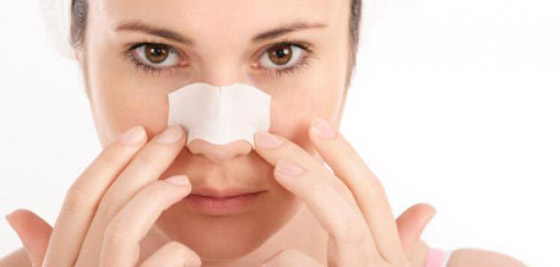 لهذه الأسباب.. لا تستخدمي لاصقات الأنف لإزالة الرؤوس السوداء صورة رقم 6