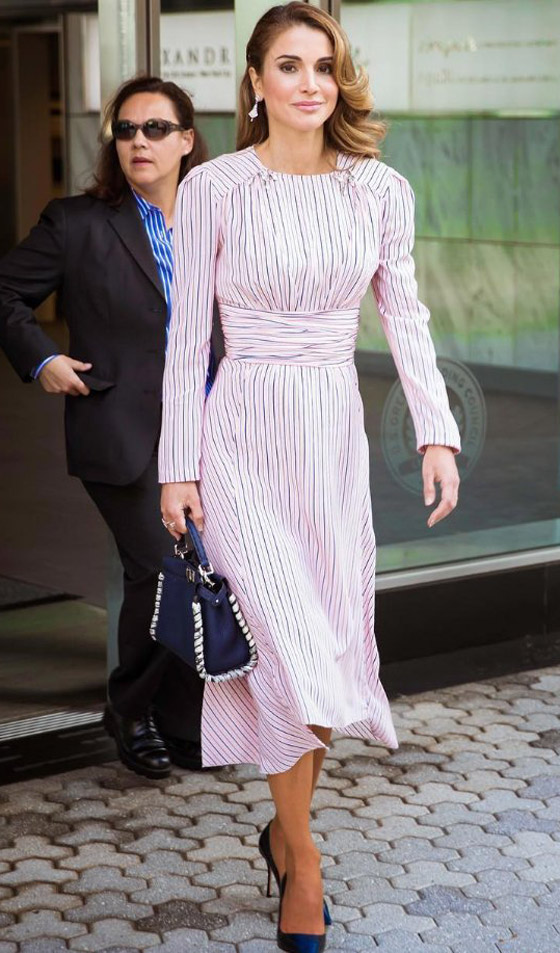 كشف سر دايت الملكة رانيا.. رشاقتها تلفت الأنظار فما هو الريجيم الذي اختارته؟ صور صورة رقم 14