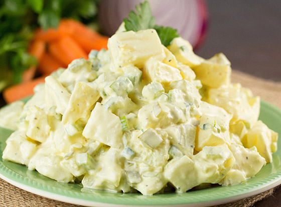 إليكم طريقة تحضير سلطة البطاطس بالبيض المسلوق والمايونيز الشهية صورة رقم 8