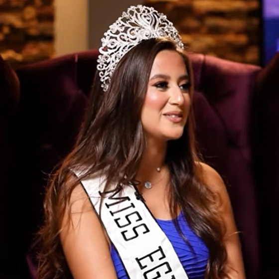 فيديو: ملكة جمال مصر تفاجئ الجميع وتمسح الماكياج عن وجهها على الهواء صورة رقم 5