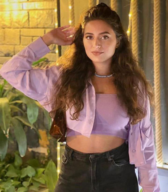 فيديو: ملكة جمال مصر تفاجئ الجميع وتمسح الماكياج عن وجهها على الهواء صورة رقم 7