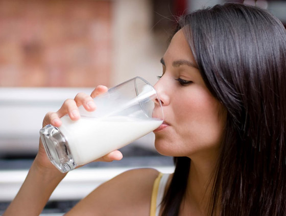 لمن يعاني الأرق.. كوب واحد مساء يساعدك على نوم عميق صورة رقم 3