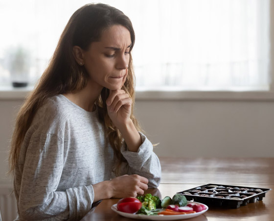 6 عادات غذائية خاطئة إن لم تتخل عنها فلن تفقد الوزن أبدا..! صورة رقم 2