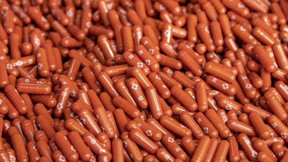 أوروبا تعلن اعتماد أول حبوب علاجية ضد كورونا وسط توقعات بشتاء صعب صورة رقم 4