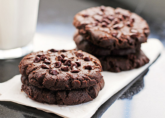 إليكم طريقة تحضير بسكويت الكاكاو الخفيف والصحي لمرضى السكري صورة رقم 6 إليكم طريقة تحضير بسكويت الكاكاو الخفيف والصحي لمرضى السكري صورة رقم 6