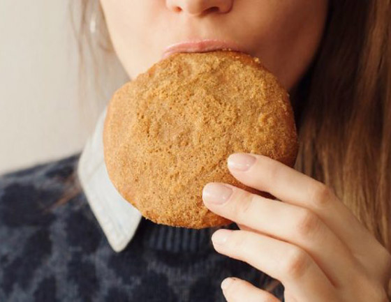 منها حبوب بها ديدان!.. تعرفوا إلى أغرب حميات الرجيم في التاريخ صورة رقم 2