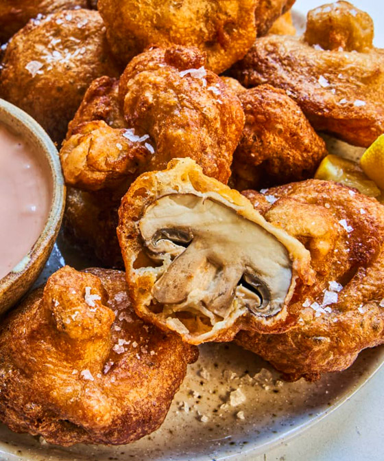 طريقة تحضير مقبلات عيش الغراب المقلي 