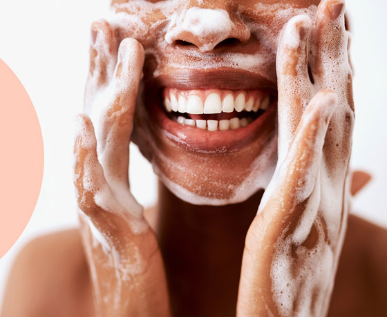 إليكم 10 خطوات ضرورية للعناية الليلية بالبشرة صورة رقم 8