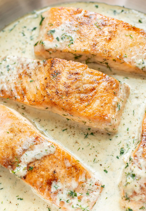 إليكم طريقة تحضير السلمون بصلصة الشبت الشهي والمميز صورة رقم 4