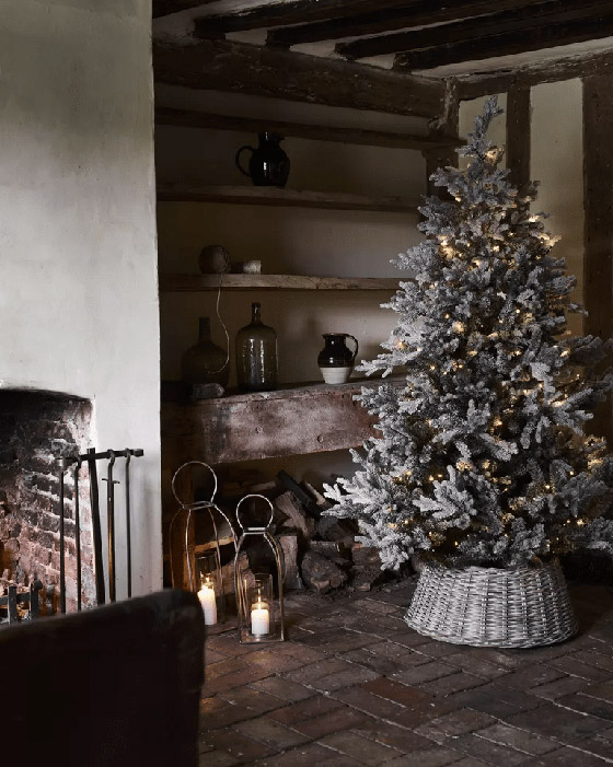 بالصور: إليكم أحدث صيحات ديكور شجرة الكريسماس لعام 2021 صورة رقم 8