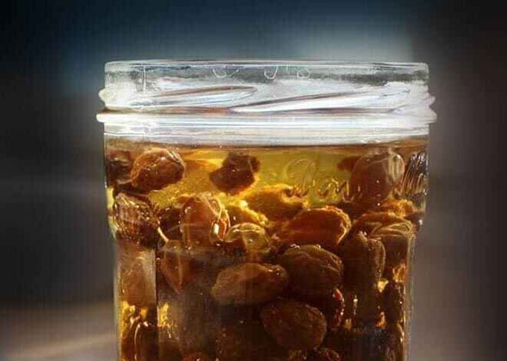 ماء الزبيب غني بهذه الفوائد.. إليكم طريقة إعداده صورة رقم 6