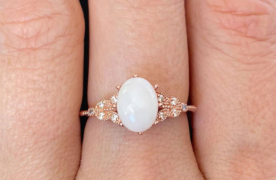 صور: مجوهرات غريبة ومثيرة للاشمئزاز ستغير تفكيركم فيها كزينة صورة رقم 3