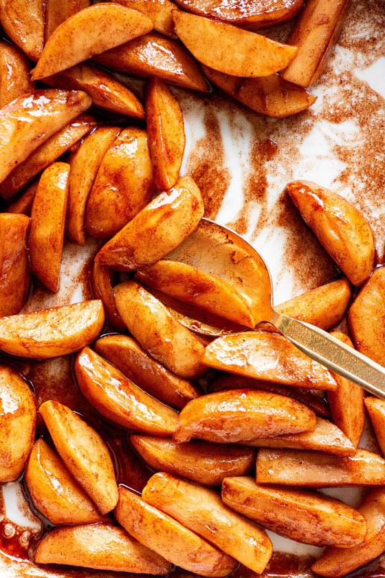 إليكم طريقة تحضير رقائق التفاح بالقرفة الخفيفة للدايت صورة رقم 4 إليكم طريقة تحضير رقائق التفاح بالقرفة الخفيفة للدايت صورة رقم 4