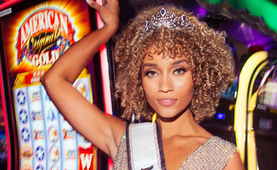 شابة سمراء تفوز بلقب ملكة جمال أمريكا.. جذبت الأنظار بجمالها وثقافتها صورة رقم 16